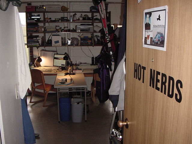 Dorm Lab in Grayson Hall circa 2007